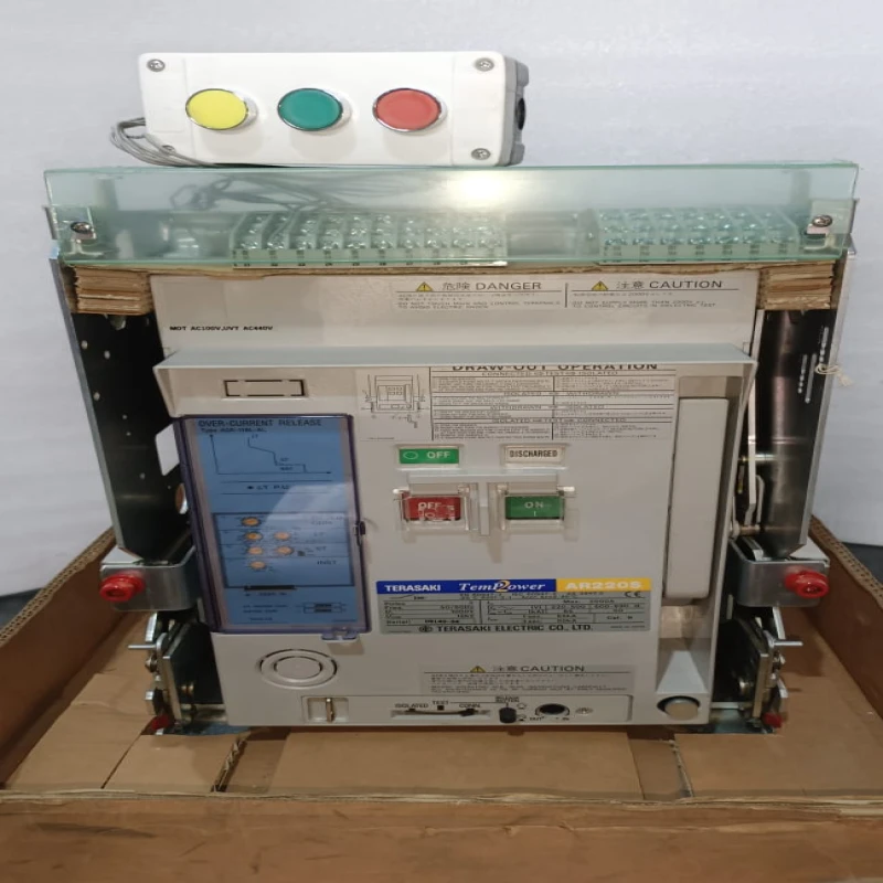 Allen-Bradley 1746-OB16 SLC 500 16-Point 24V DC Source Output Module thumbnail 7136